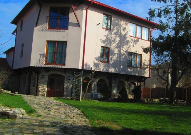 Vila Vamabel House